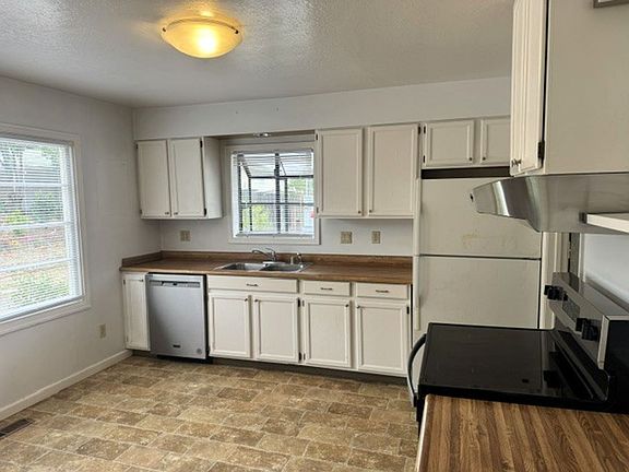 5th image of 6701 Palm Ave