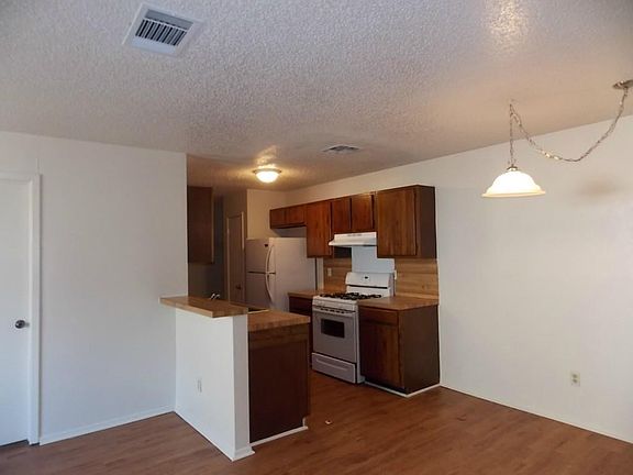 5th image of 11809 Lochridge Dr #A