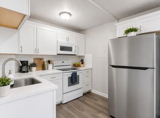 45 W 1600 N #T, Clearfield, UT 84015