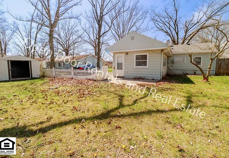 6033 S Calhoun St — Photo 12