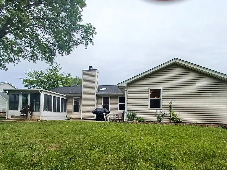 1021 Edgewood Dr — Photo 28