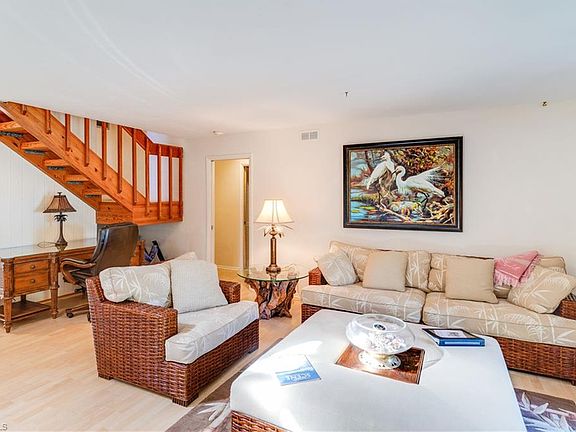 5th image of 55 Sandpiper Ct