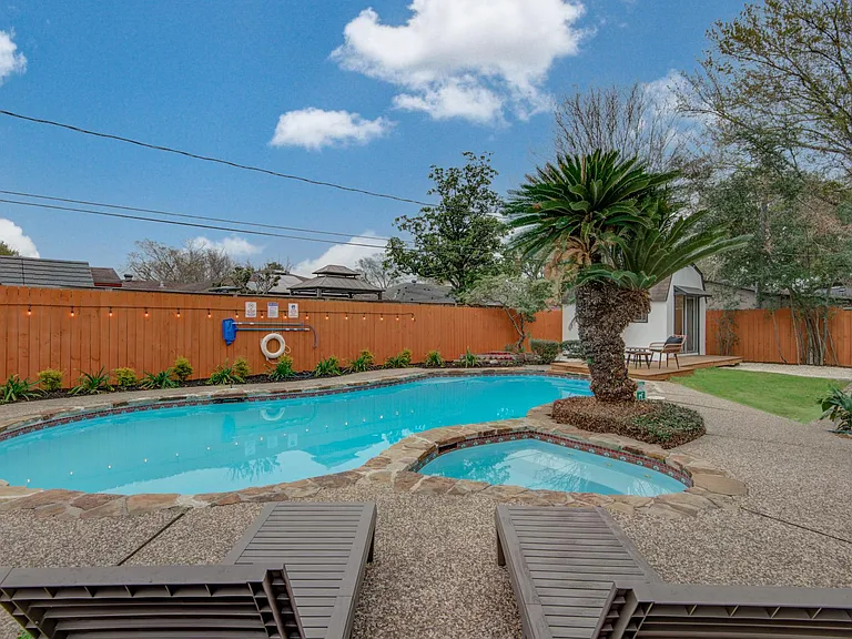9406 Opelika St — Photo 31