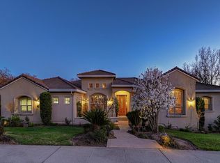 2587 Clubhouse Dr W, Rocklin, CA 95765