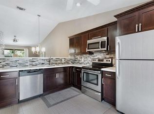 13115 Belhaven Ct APT 28, Wellington, FL 33414