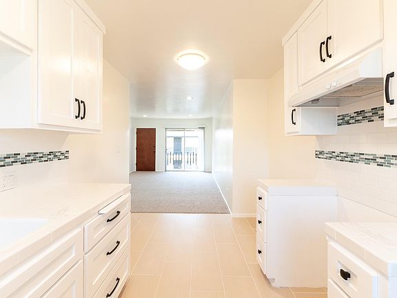 5th image of 3157 Perlita Ave APT 6