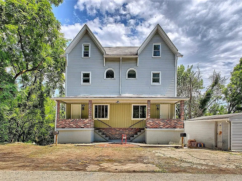 710 Stella St #1