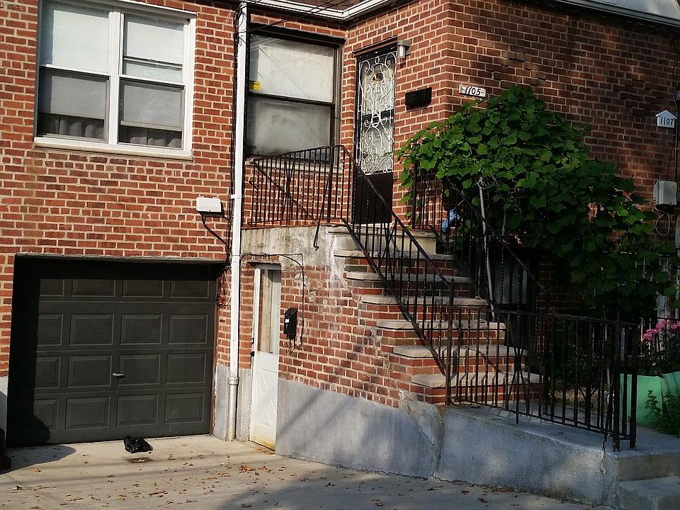 1st image of 1105 E 92nd St