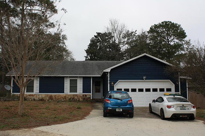 1st image of 703 Juniper Ave