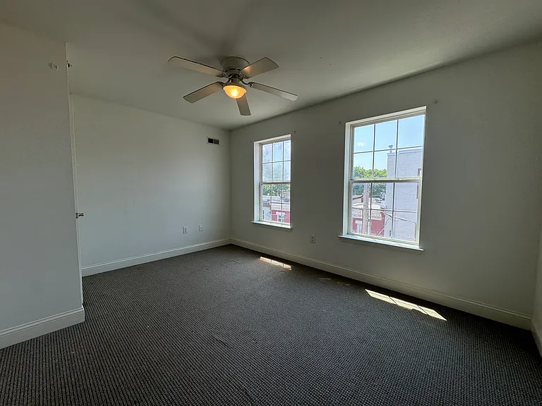 1131 W Nevada St #2 — Photo 11