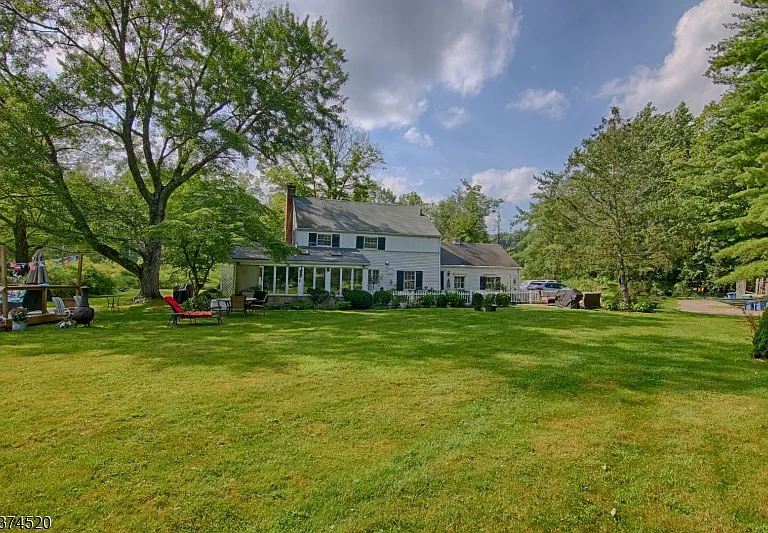 496 Mine Brook Rd — Photo 2