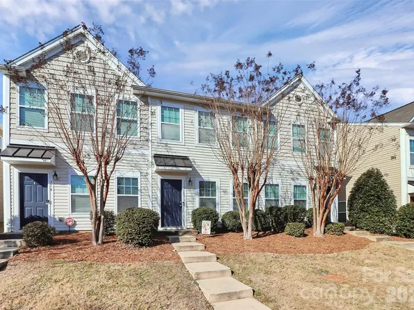712 Chelton Ln, Fort Mill, SC 29715