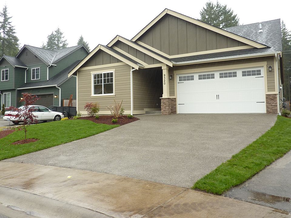 1st image of 9218 198th Street Ct E