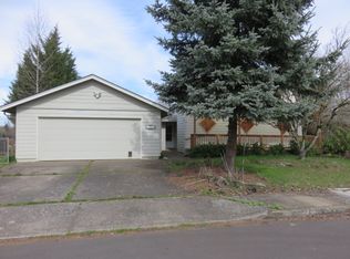 2501 NE Chalmers Way, McMinnville, OR