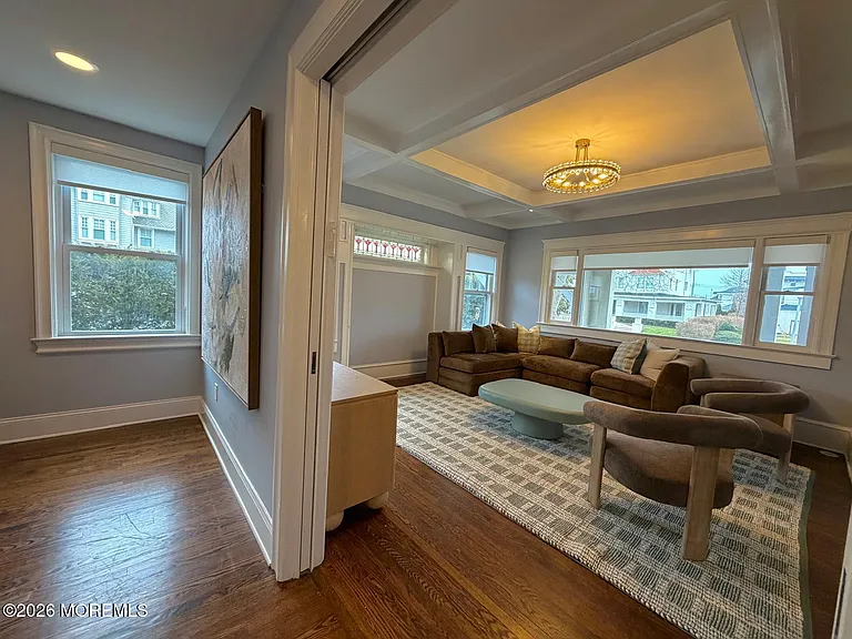 125 Cedar Ave — Photo 12