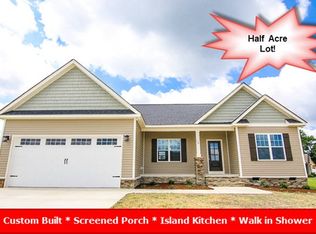 16 Sentinel Ct, Smithfield, NC 27577