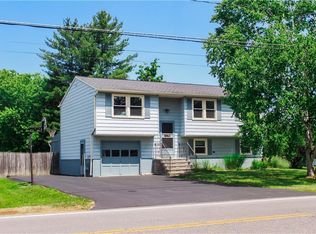 6117 McKinley Rd, Brewerton, NY 13029