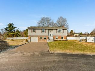 35 Crosby Ct FLOOR 2, Fishkill, NY 12524