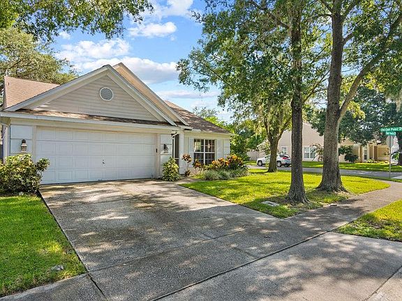 3rd image of 283 Oak Park Pl
