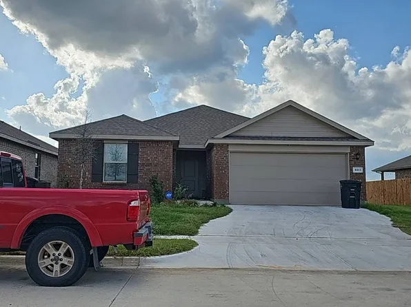 803 Peighton Dr, Cleburne, TX 76033