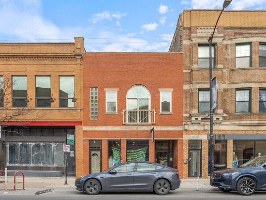 2321 N Milwaukee Ave #3, Chicago, IL 60647