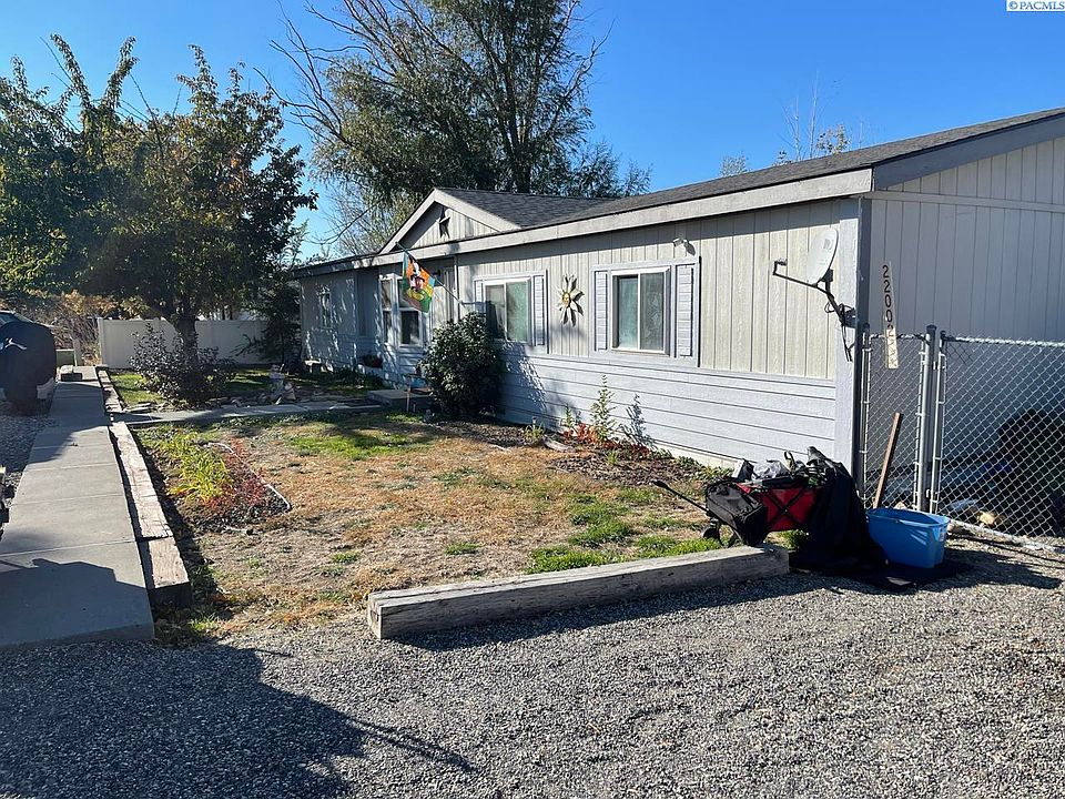 1st image of 22002 E Sandstone Dr