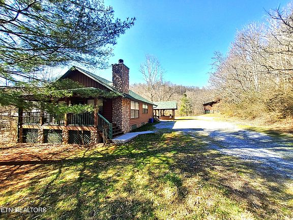 4th image of 801805 Hardin Ln