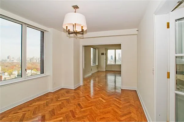 Rented by Triumph Property Group | media 36