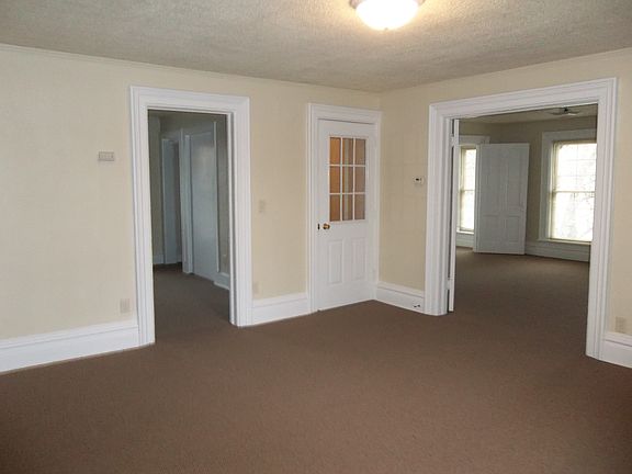 5th image of 338 S Academy St