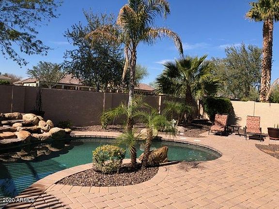 4th image of 4514 N 153rd Ln
