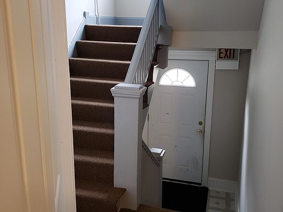 3rd image of 447 S 14th Ave APT 2S