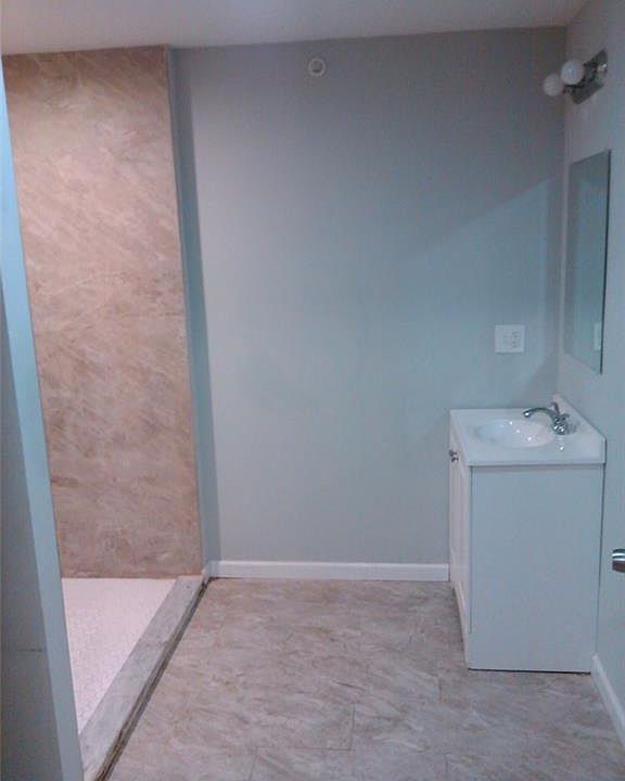 2nd image of 1406 Stratford Ave #F