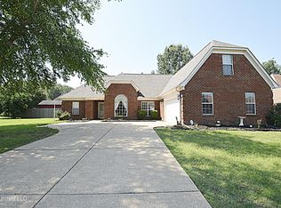 1649 Drake Cv, Hernando, MS 38632