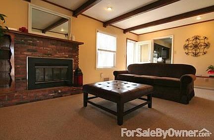 3rd image of 11811 W 66th St