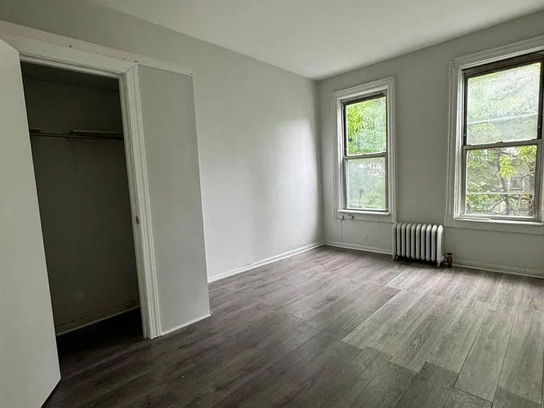 1307 Clay Ave #2 — Photo 2