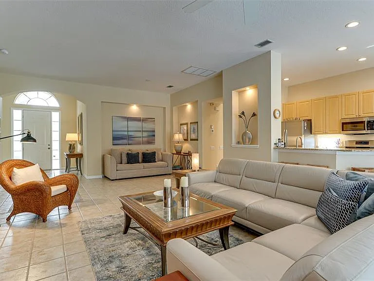 6920 Lennox Pl — Photo 8