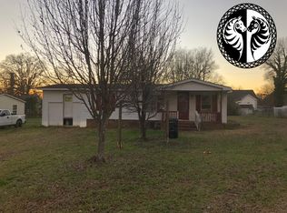 641 Barnwell St, Calhoun Falls, SC 29628