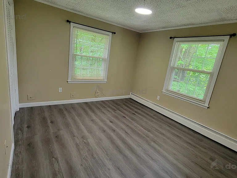16 Harvard Rd #8 — Photo 10