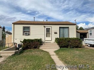 2206 E 16th St, Cheyenne, WY 82001