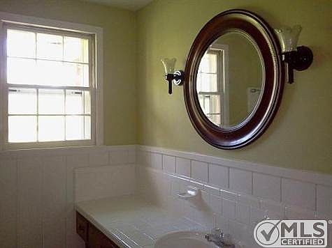 4th image of 141 Southridge Dr