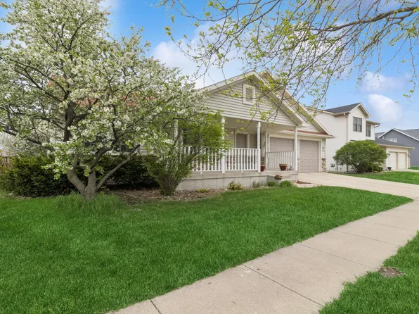 2610 Kingston Dr, Ames, IA 50010
