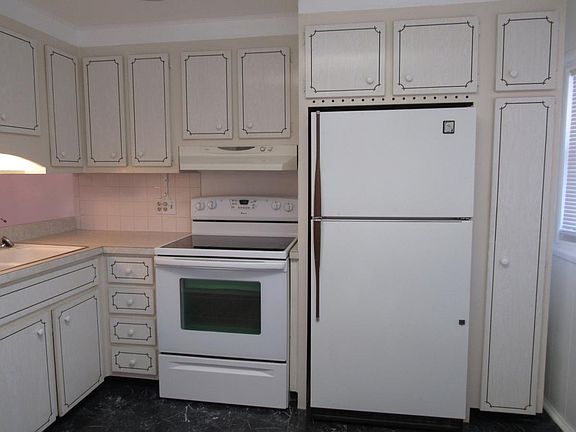 3rd image of 4851 W Gandy Blvd #140-B13