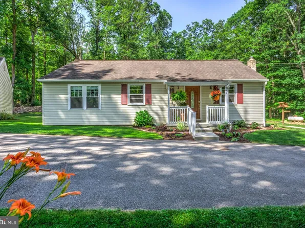 900 Smokestown Rd, Denver, PA 17517