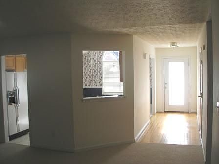 Liv Rm to Foyer/Kitchen