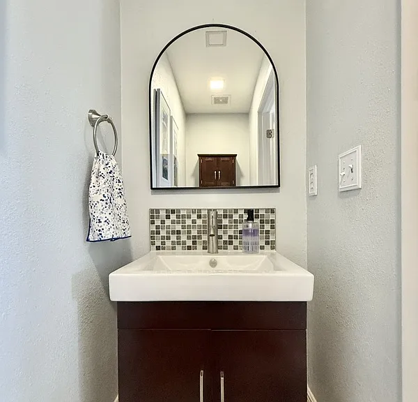 1966 Fishermens Bnd — Photo 44