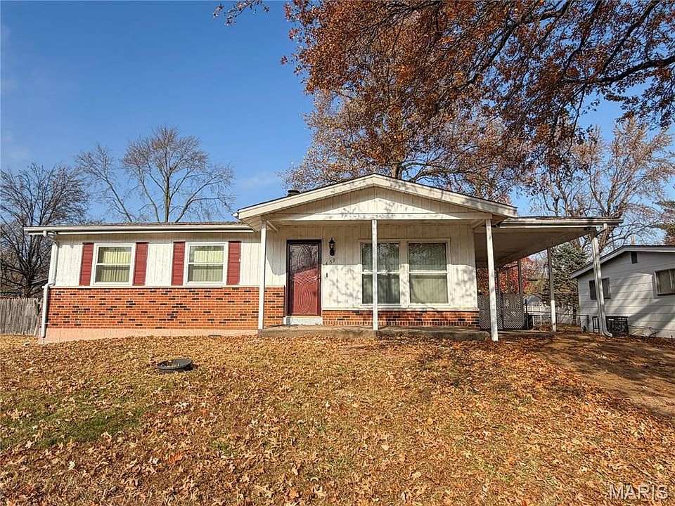 1st image of 1459 Cove Ln