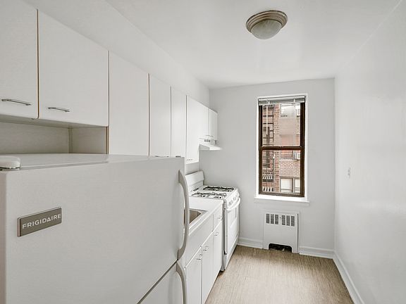 5th image of 1991 Sedgwick Ave APT 1C