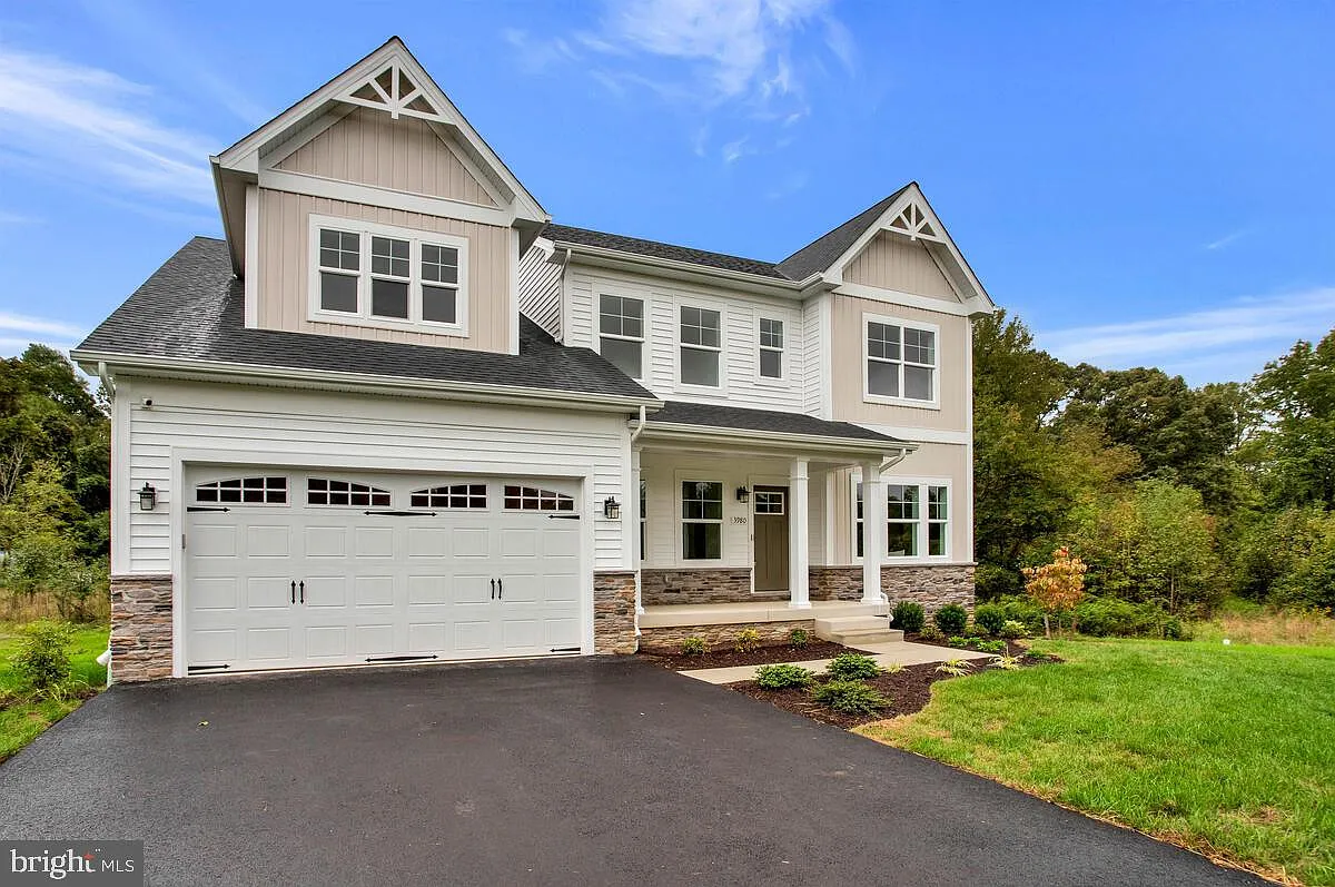 101 Kinsey Dr photo 1