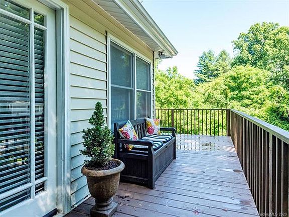 2nd image of 25 City View Dr