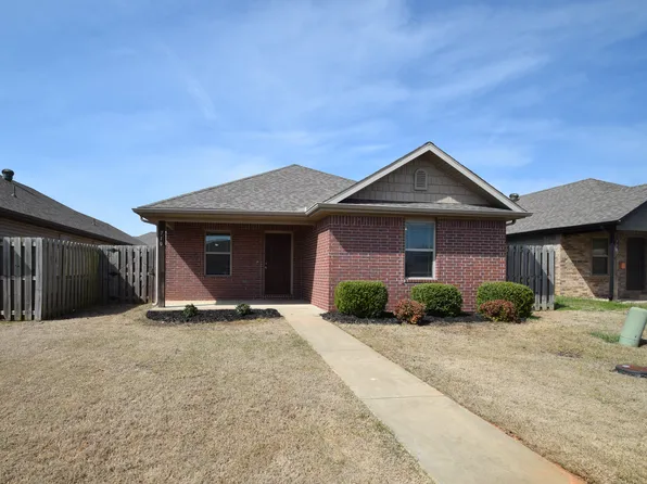 710 SW Willowpoint Rd, Bentonville, AR 72712